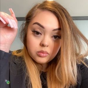 Meet your Posher, Krystin